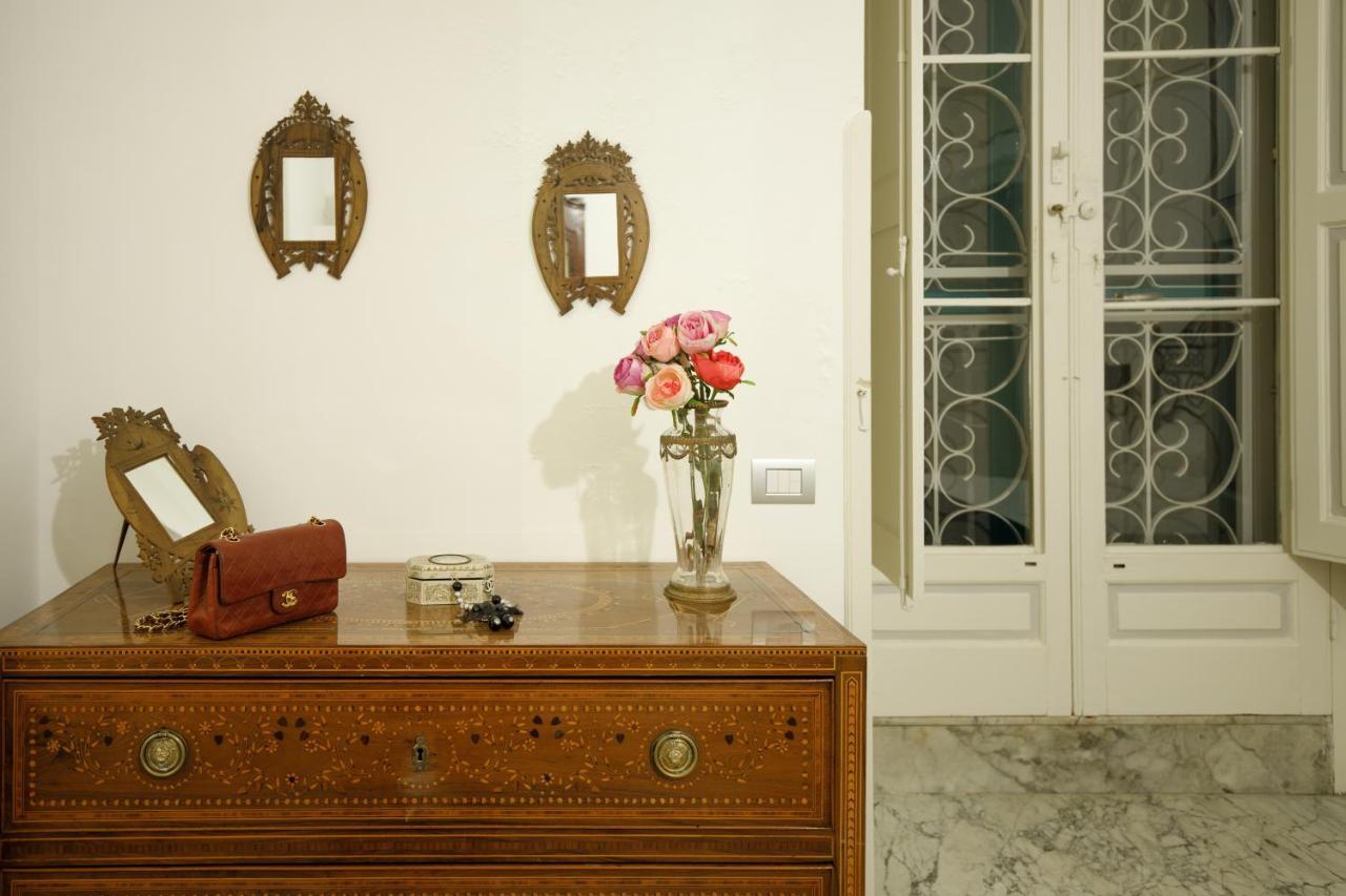 Bed and Breakfast Palazzo Introna Mola di Bari Exterior foto